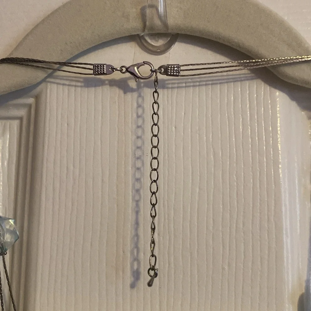 Kohl’s Spring Blue Layered Necklace - Picture 3 of 7